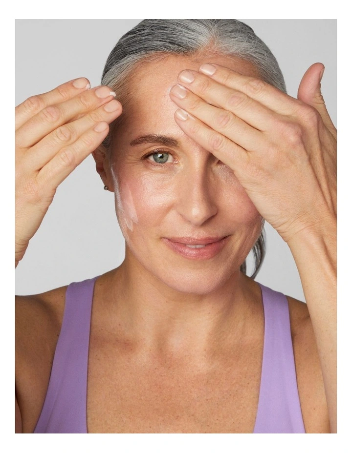 Smart Clinical Repair Wrinkle Correcting Cream For All Skin Types image 5