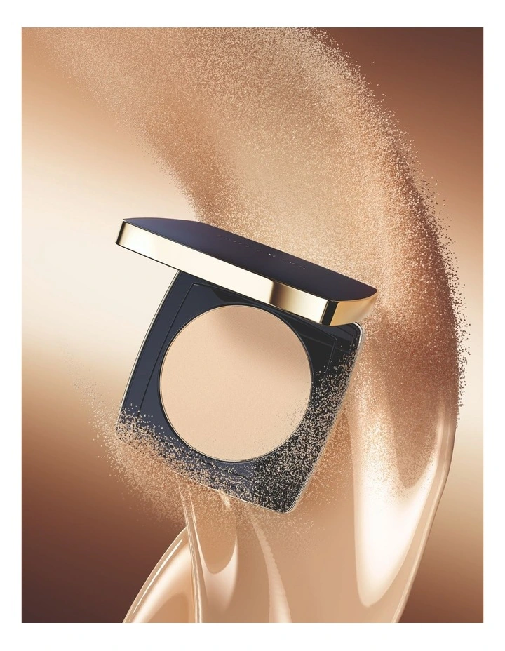 Double Wear Stay-in-Place Matte Powder Foundation image 3