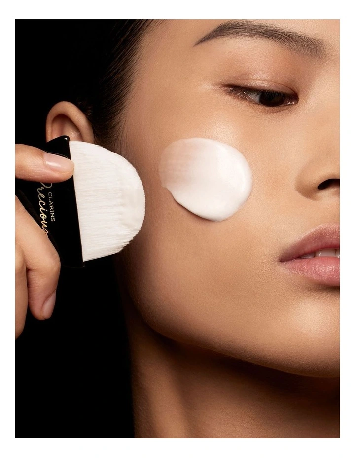 Precious Cleanser 125ml image 4