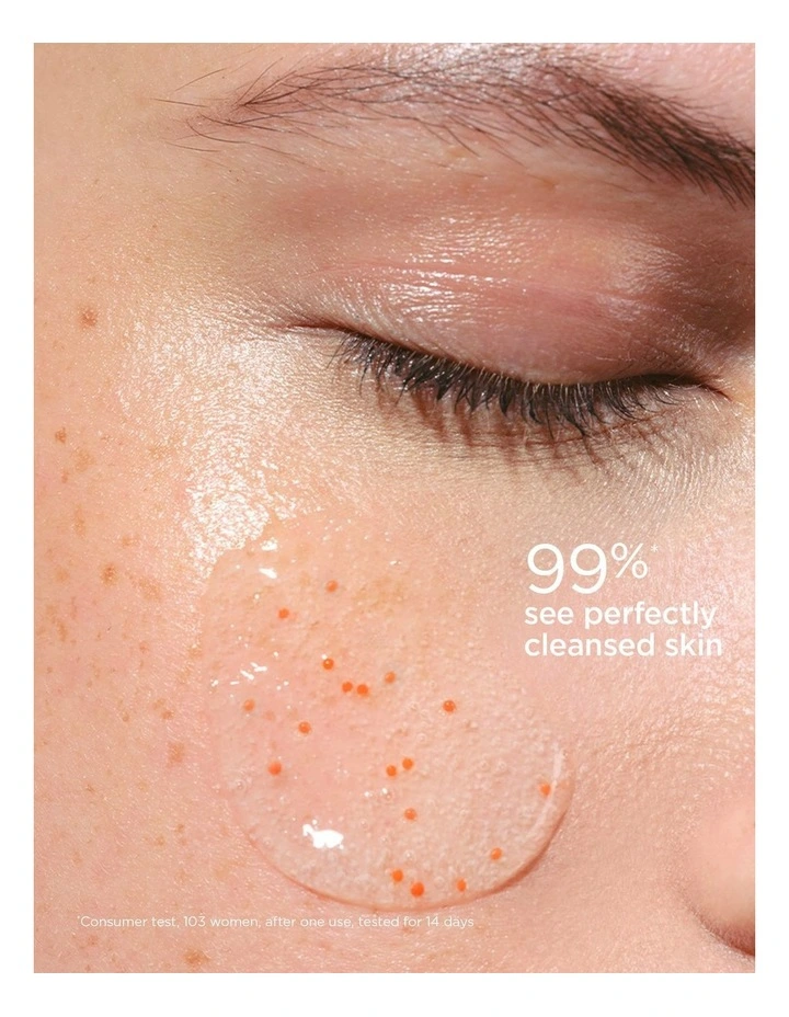 One-Step Gentle Exfoliating Cleanser 125ml image 2