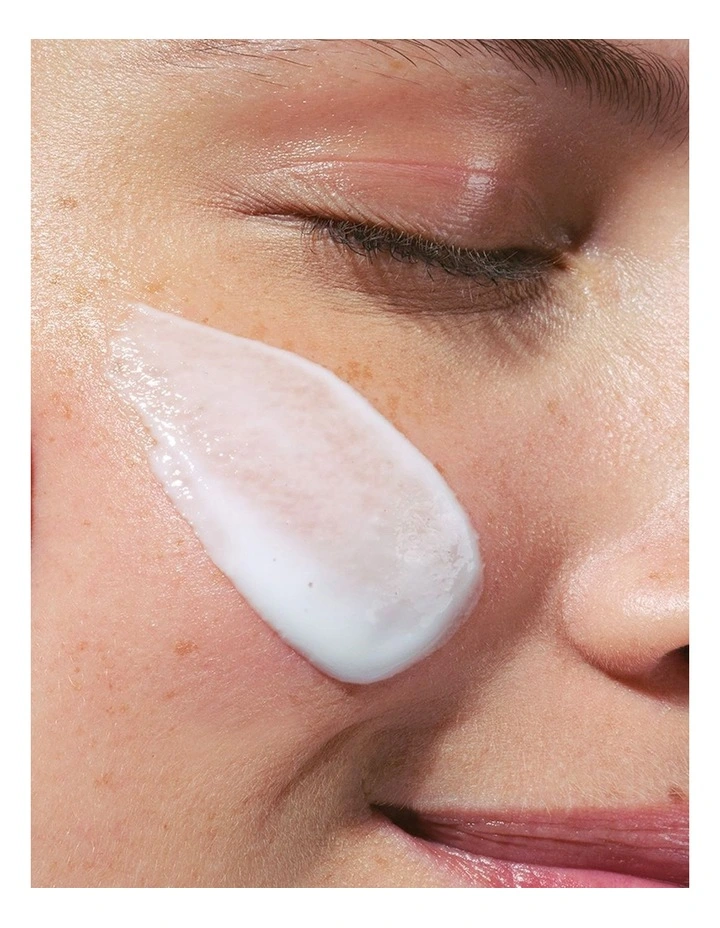 Velvet Cleansing Milk 100ml image 5