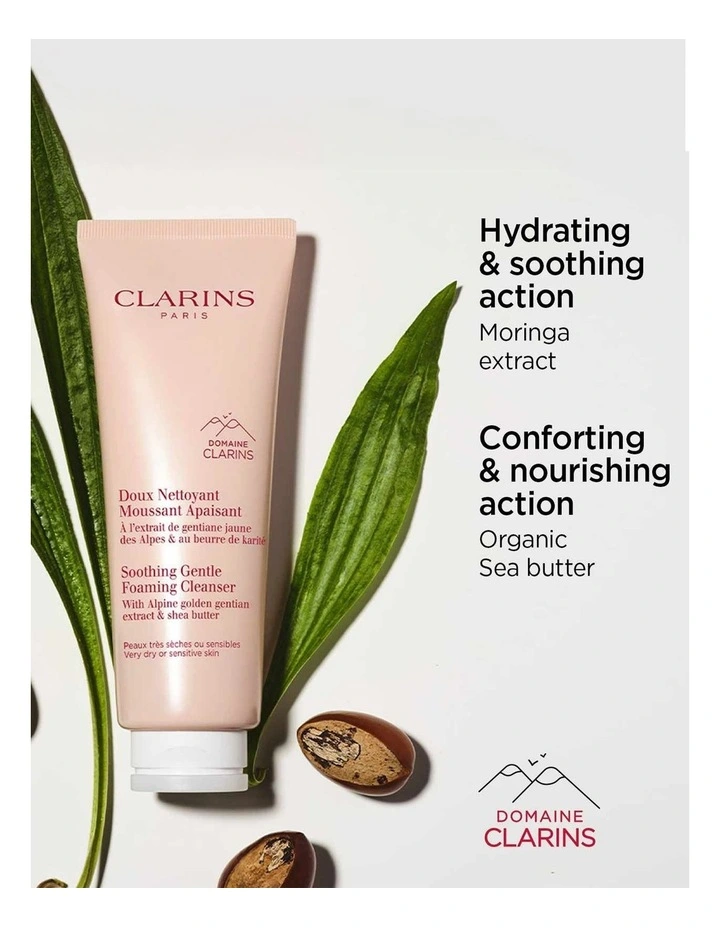 Cleansing Essentials Sensitive Skin Set image 3