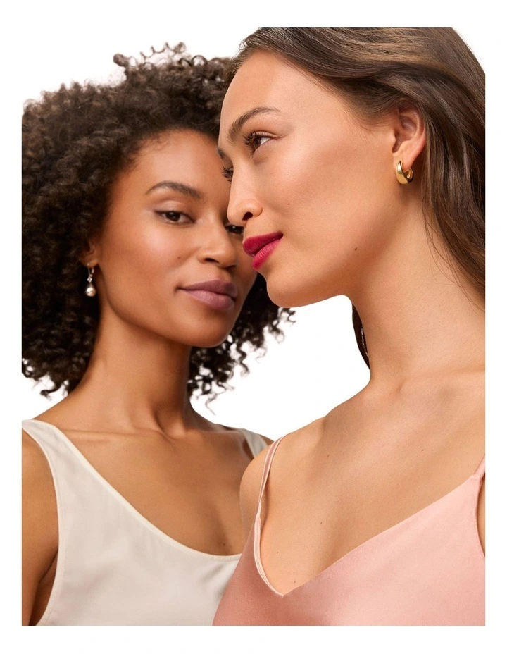 Powder Highlighter image 6