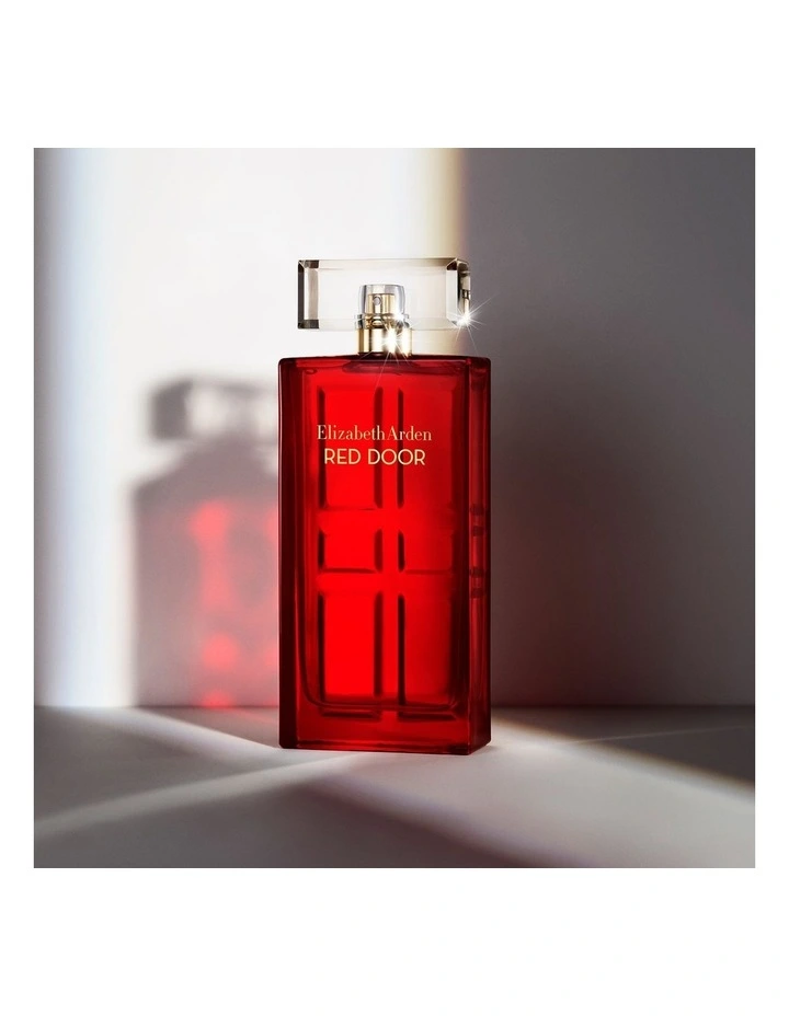 Red Door EDT image 5