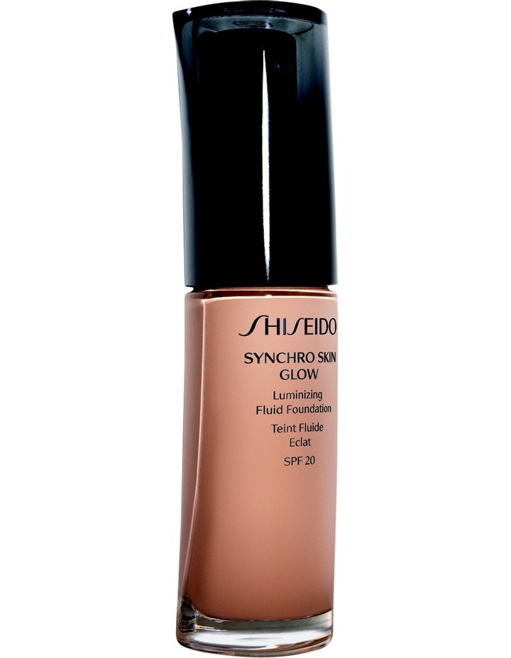 Шисейдо скин Глоу. Shiseido Skin Glow Synchro Skin Glow Luminizing Fluid Foundation. Shiseido Synchro Skin Glow. Shiseido Glow Skin тональный.