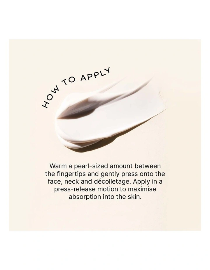 Moisture Replenishing Day Cream image 4