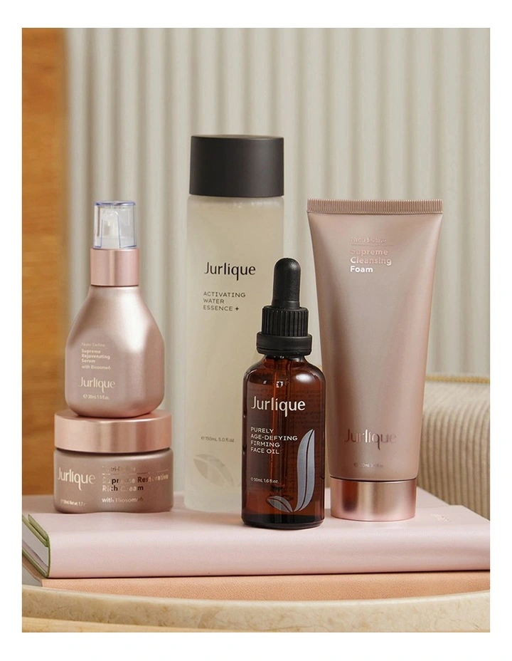 Age-Defying Firming Face Oil image 7