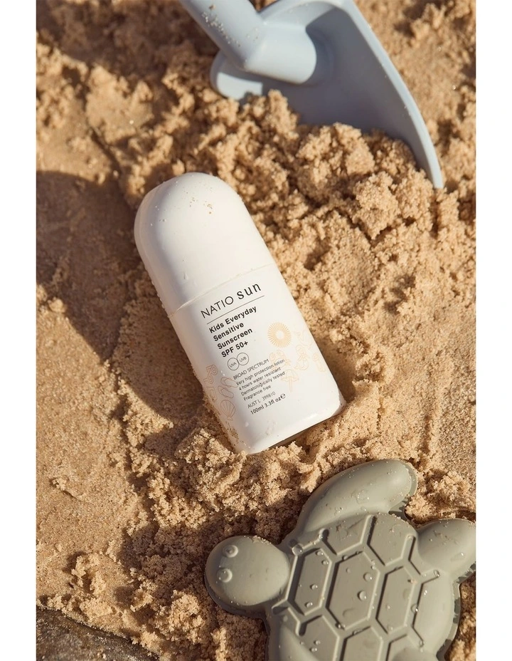 Everyday Sensitive Sunscreen SPF50+ Roll On 100ml image 5