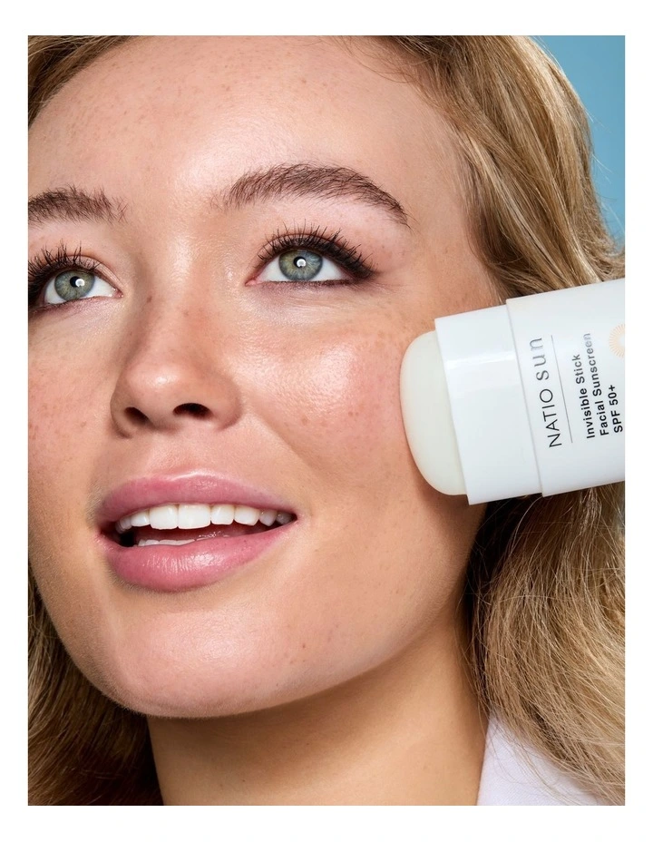 Invisible Stick Facial Sunscreen SPF 50+ image 6