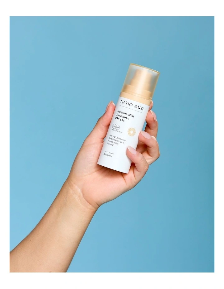 Invisible Mist Sunscreen SPF 50+ image 7