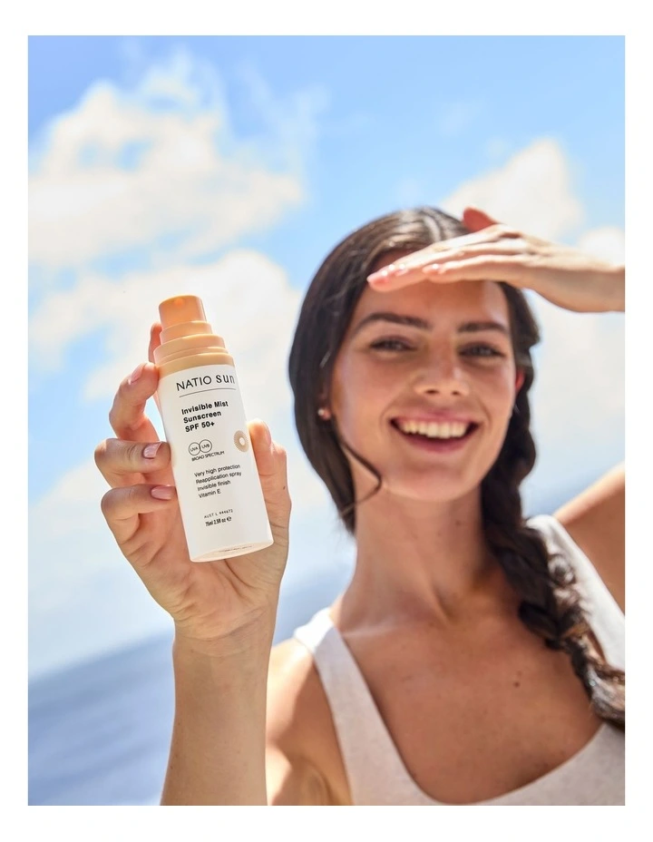 Invisible Mist Sunscreen SPF 50+ image 7