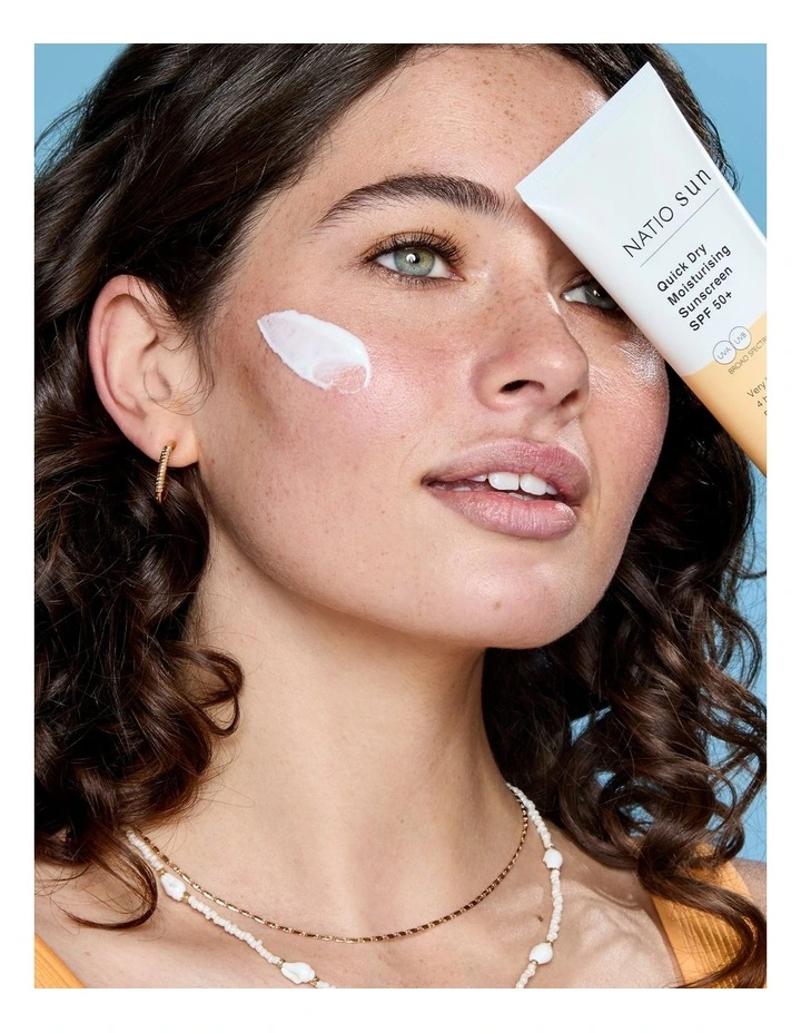 Quick Dry Moisturising Sunscreen SPF 50+ image 5