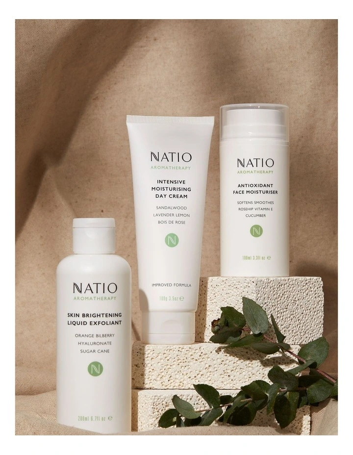 Intensive Moisturising Day Cream image 8