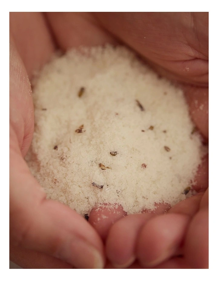 Spa Relaxing Magnesium & Mineral Bath Salts 350g image 7