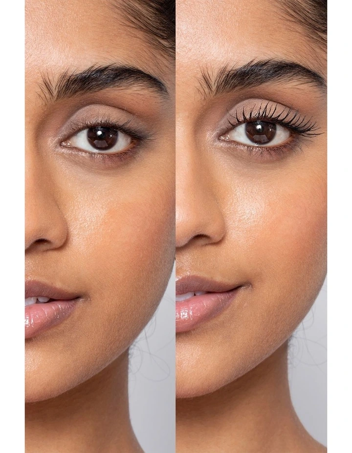 Amplify & Separate Volumising Mascara image 4