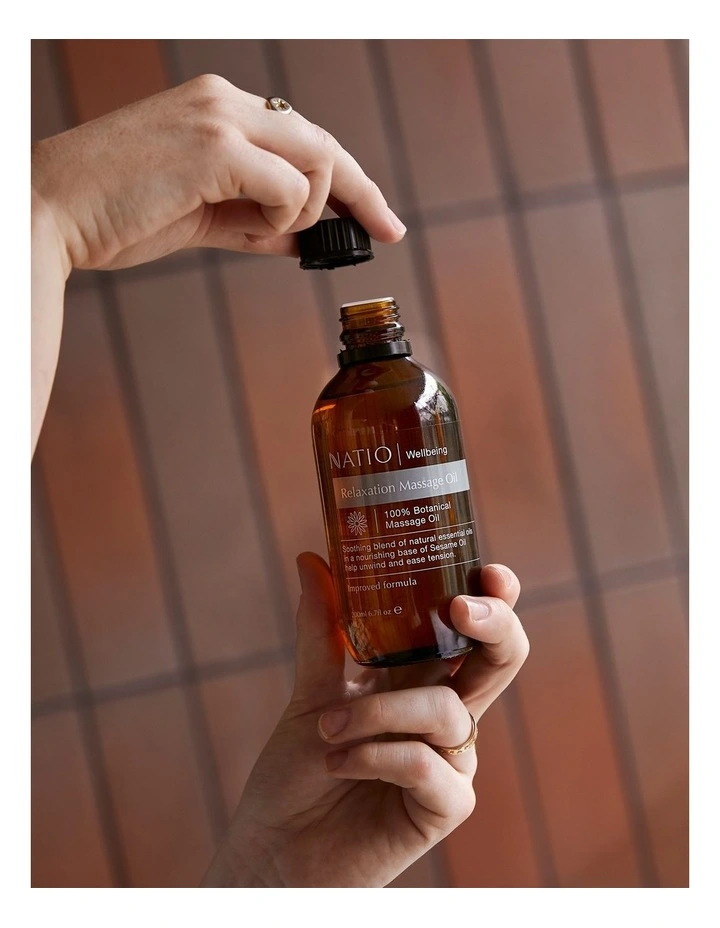 Relaxation Massage Oil image 3