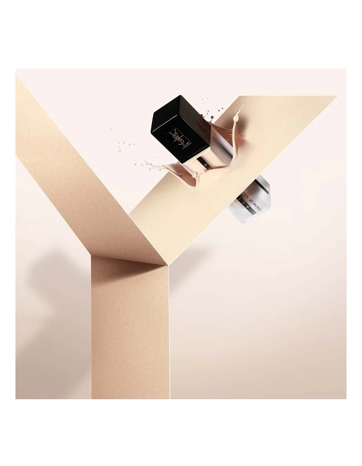 Yves Saint Laurent All Hours Foundation B70 image 2