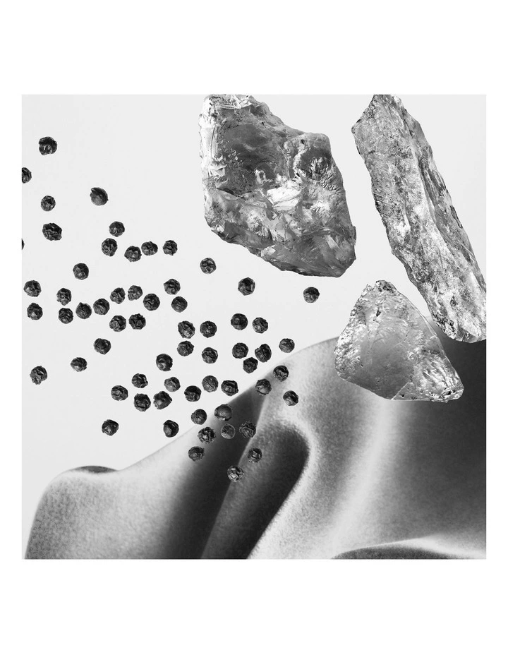 Spicebomb Metallic Suede EDP image 3