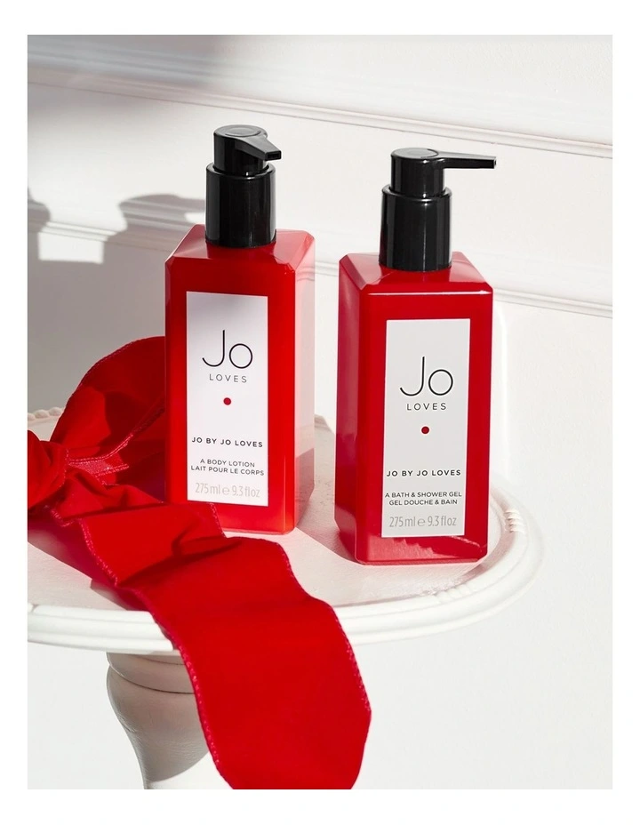 Jo by Jo Loves Bath & Shower Gel 275ml image 2