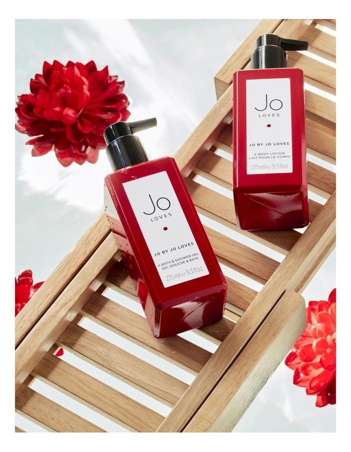 Jo by Jo Loves Bath & Shower Gel 275ml image 3