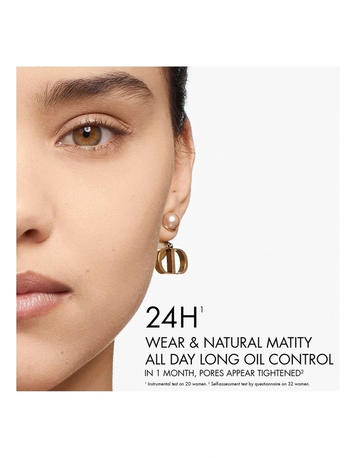 Forever Skin Glow Foundation image 3