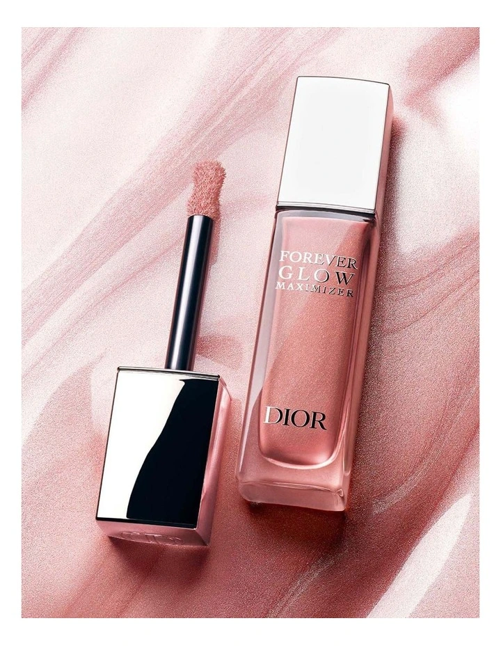 Dior Forever Glow Maximizer Longwear Liquid Highlighter image 6