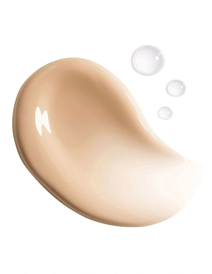 Dior Forever Hydra Nude Foundation image 5