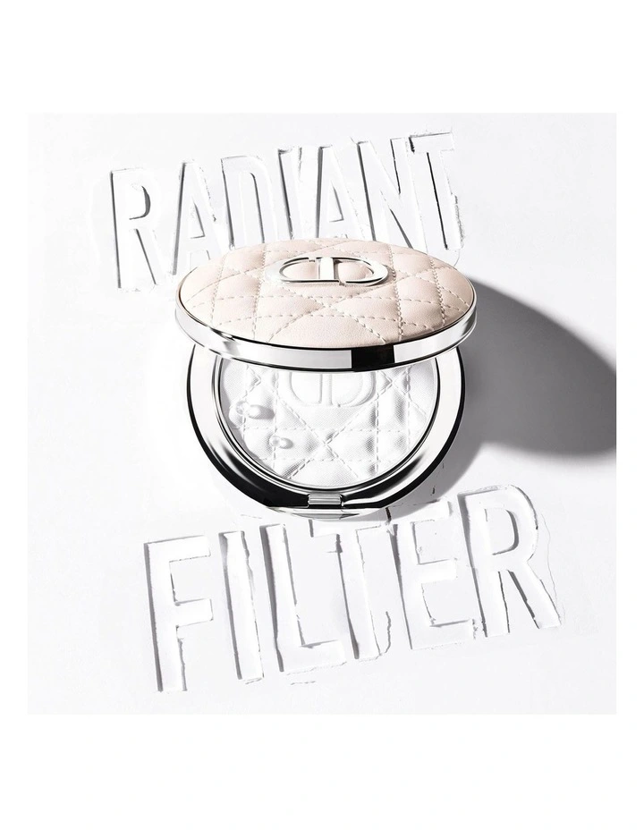 Dior Forever Nude Radiant Setting Powder image 5