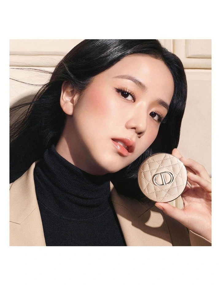 Dior Forever Nude Radiant Setting Powder image 7