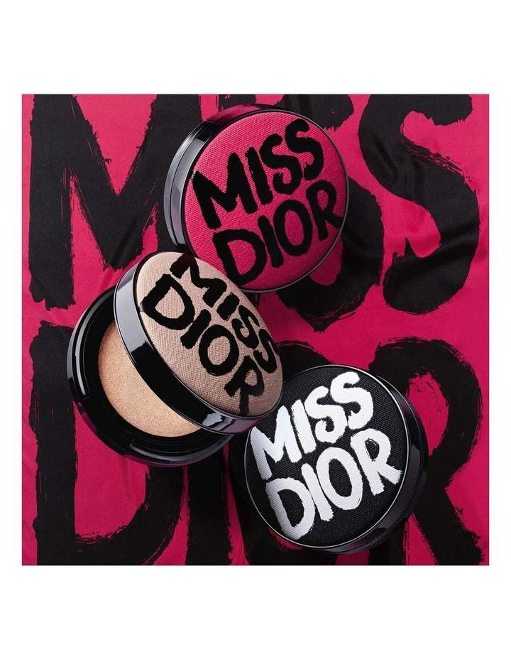 Dior Forever Cushion Case Couture Compact image 4