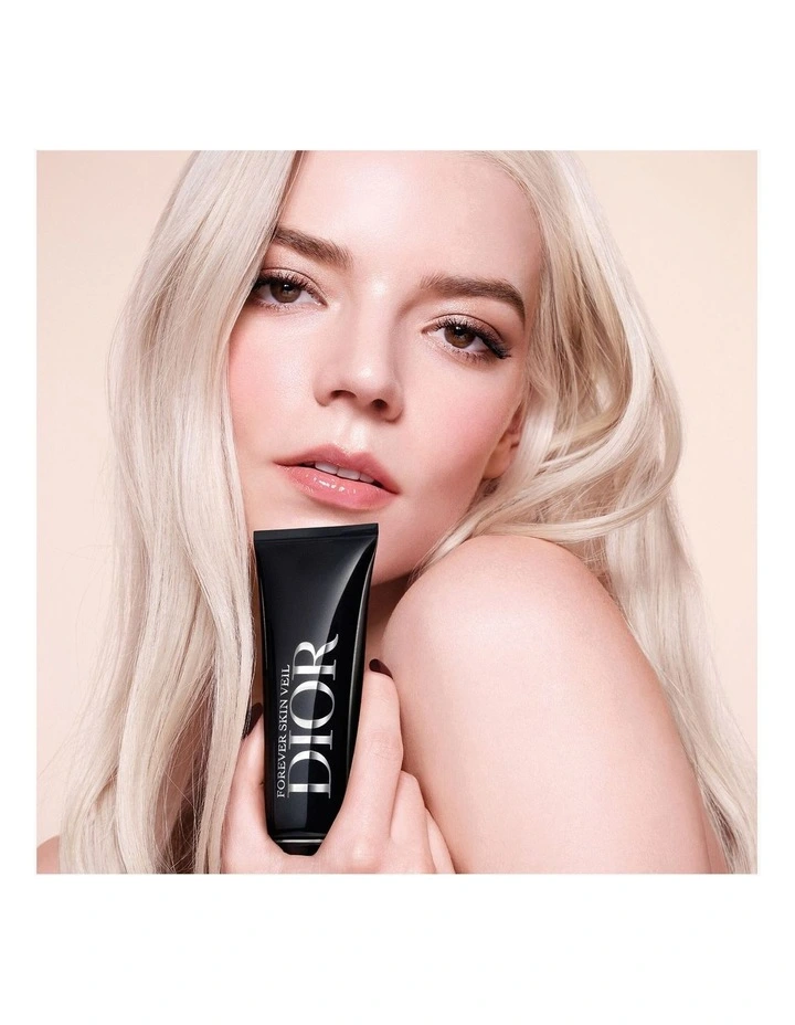 Dior Forever Skin Veil Makeup Primer image 6