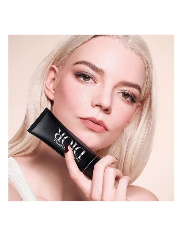 Dior Forever Velvet Veil Makeup Primer image 6