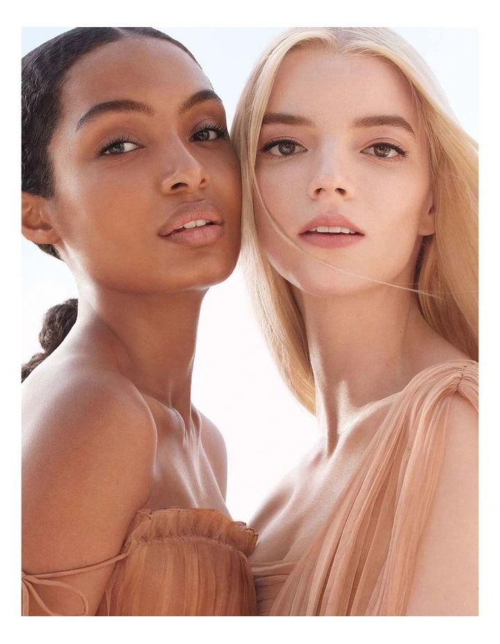 Forever Skin Glow Clean Radiant Foundation 30ml image 7