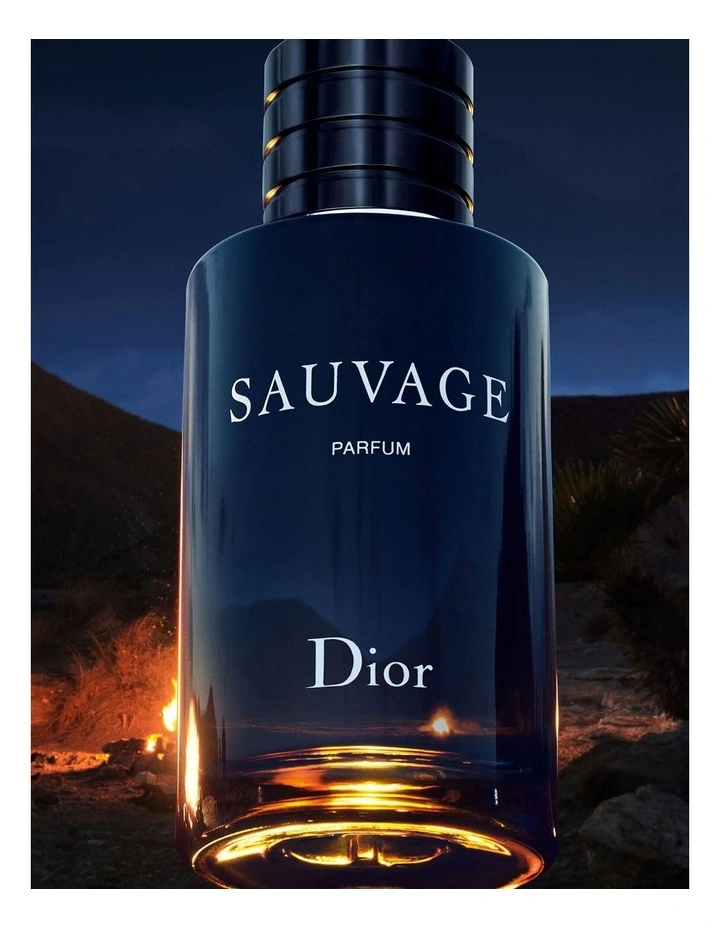 Sauvage Parfum image 7