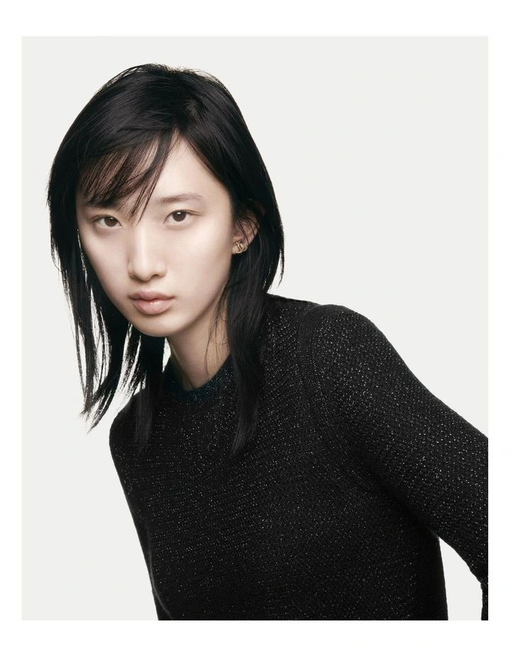 Chanel Les Beiges Water-Fresh Complexion Touch Evens Hydrate image 3