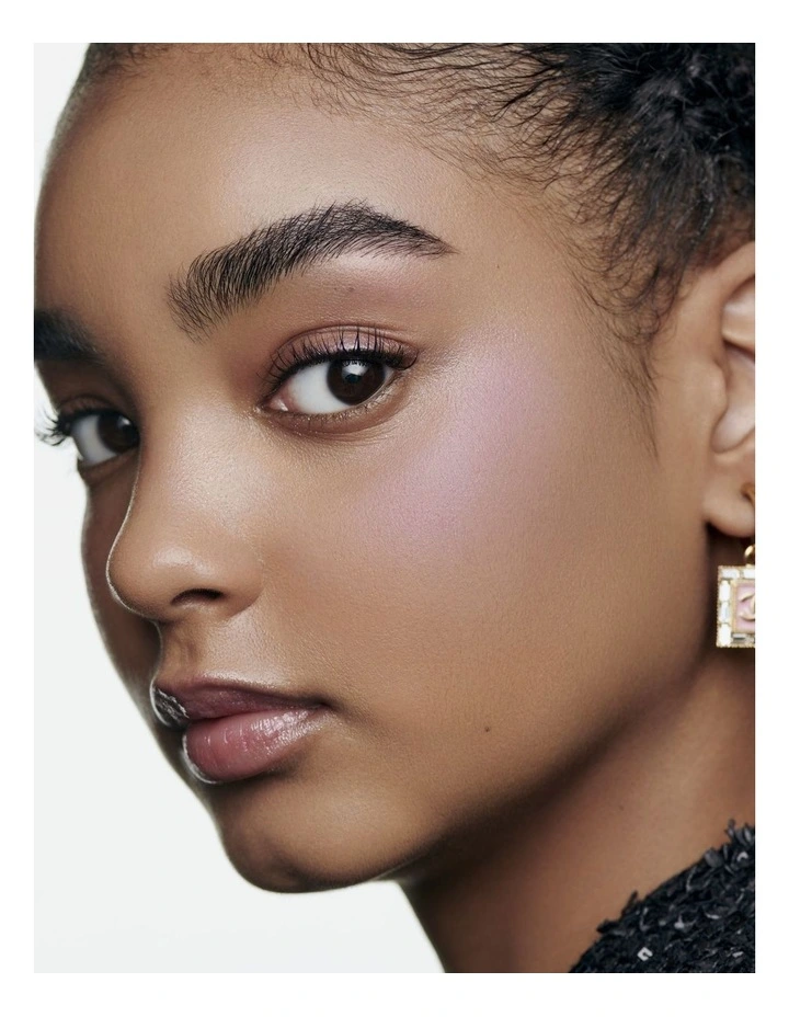 COCO DENIM Illuminating Powder image 3