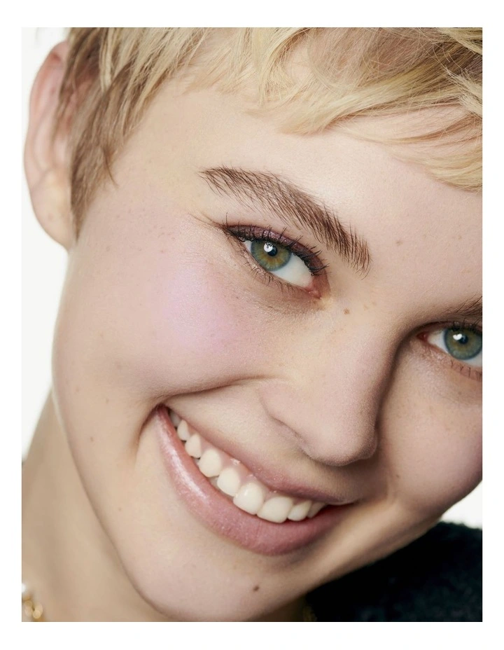 COCO DENIM Illuminating Powder image 5