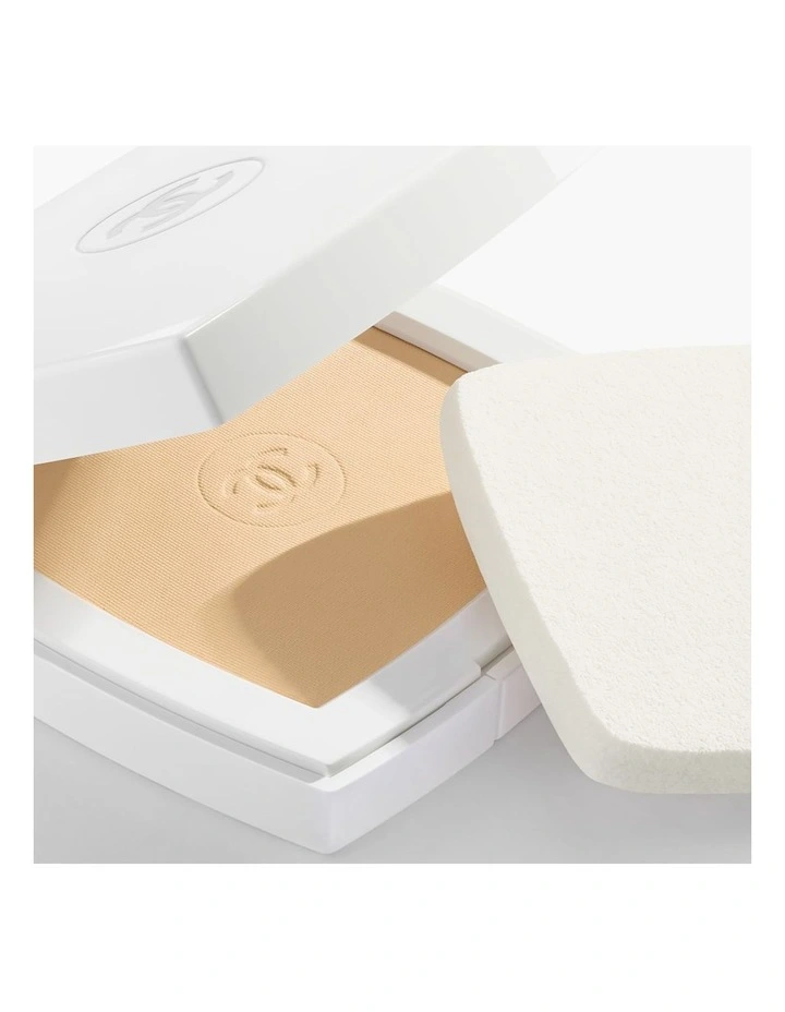 LE BLANC Whitening Compact Foundation Long Lasting Radiance-Thermal Comfort SPF 25 / PA    image 2