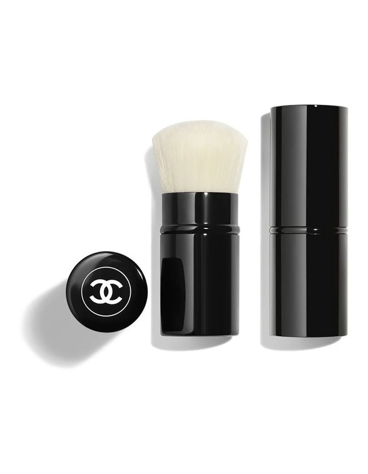 PINCEAU KABUKI RETRACTABLE Nº108 Retractable Kabuki Brush image 1