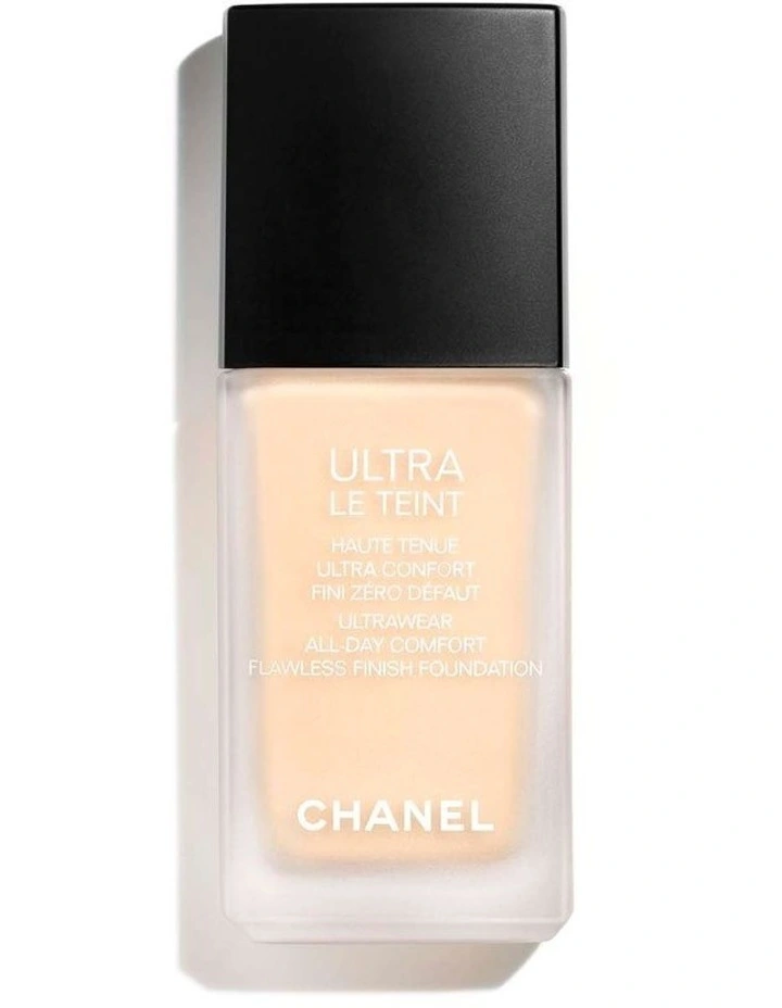 Chanel Ultra Le Teint Fluide Flawless Finish Foundation image 1