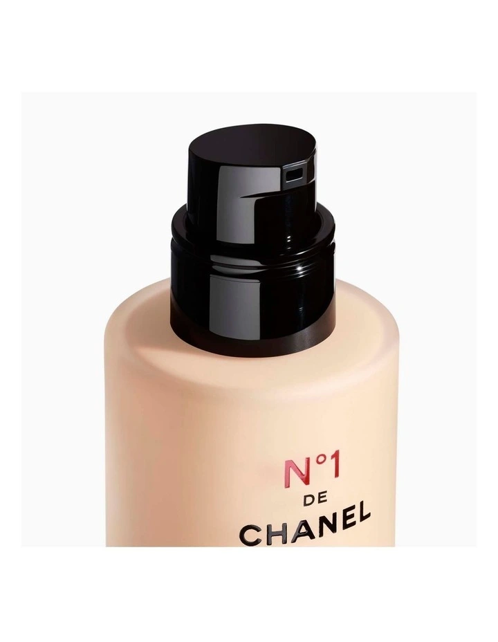 Chanel N°1 De Chanel Revitalizing Foundation image 2