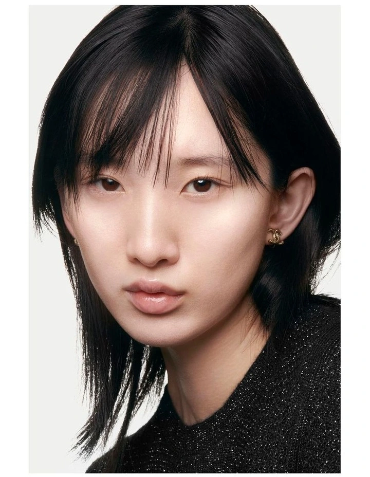 Chanel N°1 De Chanel Revitalizing Foundation image 3