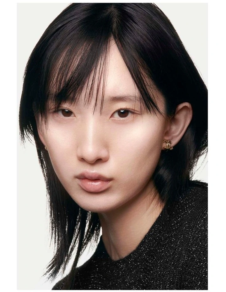Chanel N°1 De Chanel Revitalizing Foundation image 4