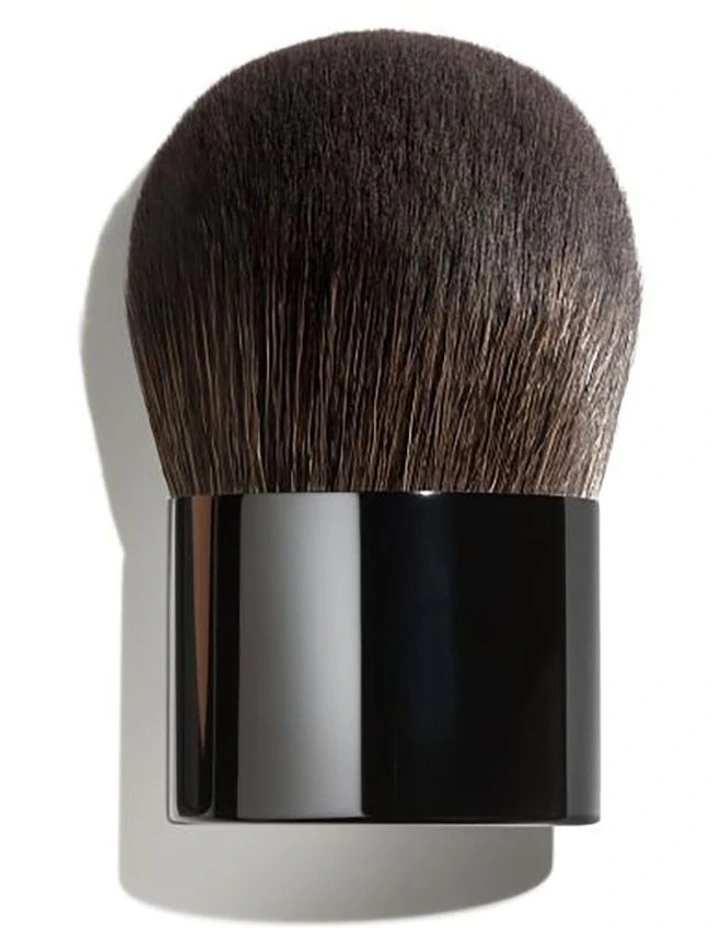 LES BEIGES OVERSIZE KABUKI BRUSH Oversize Kabuki Brush for Face and Body. image 1