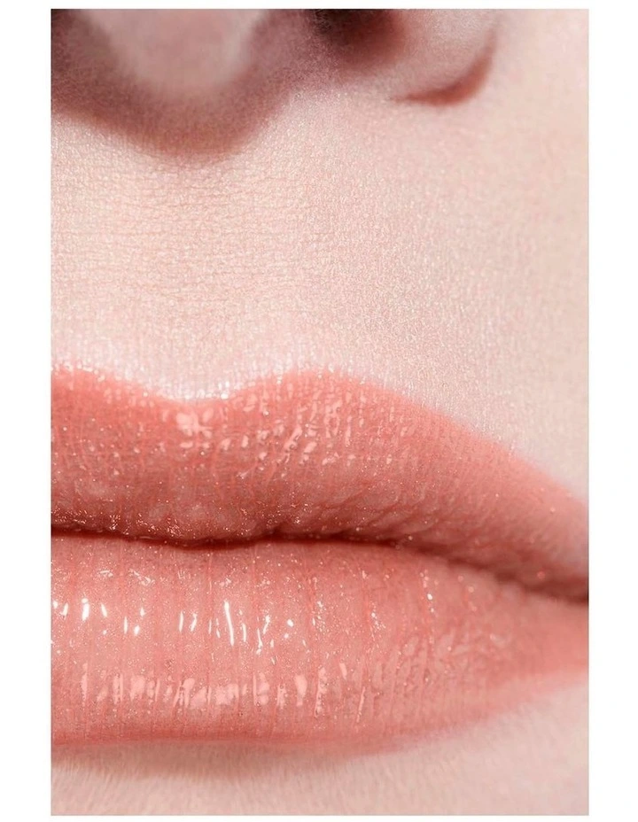 ROUGE COCO BAUME SHINE Hydrating Beautifying Tinted Lip Balm Buildable Colour image 7