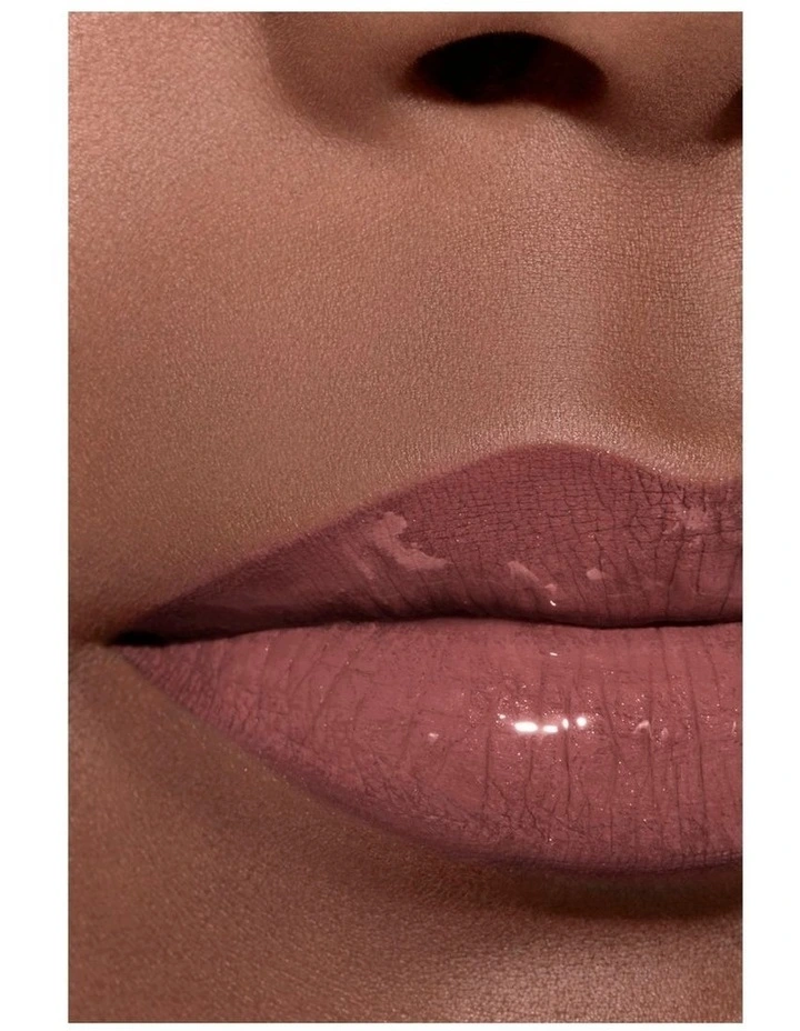 Chanel Le Rouge Duo Ultra Tenue Ultrawear Liquid Lip Colour image 5