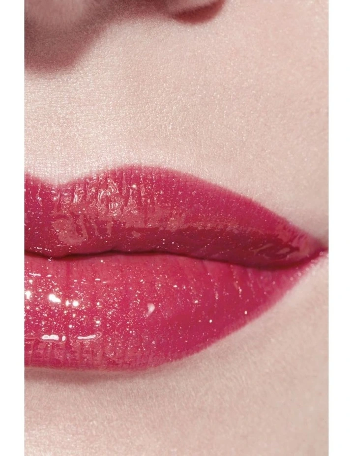 Chanel Rouge Coco Gloss Moisturising Glossimer image 3