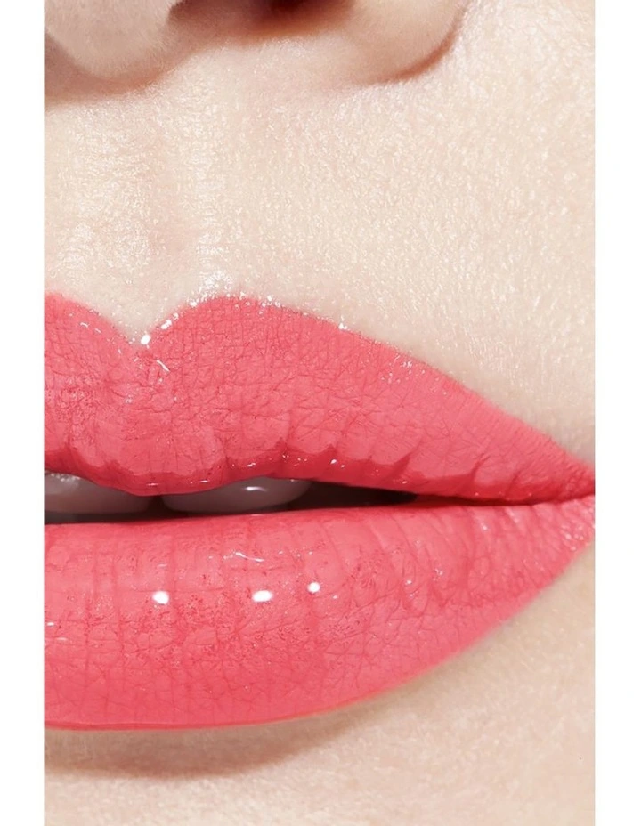 Chanel Le Rouge Duo Ultra Tenue Ultrawear Liquid Lip Colour