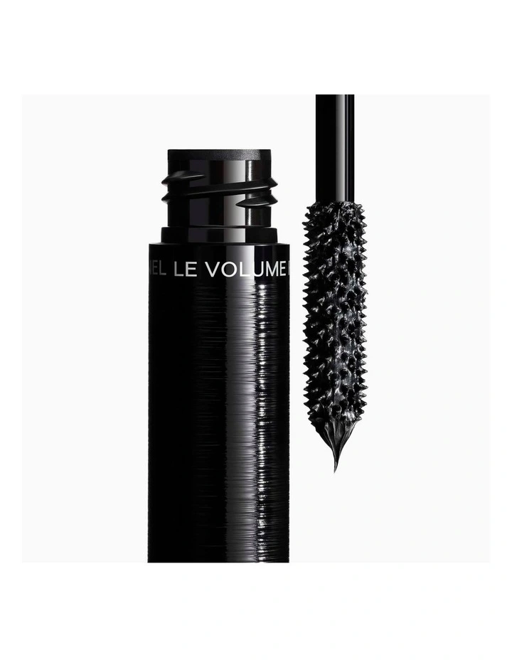 Chanel Le Volume Revolution De Chanel Extreme Volume Mascara image 2
