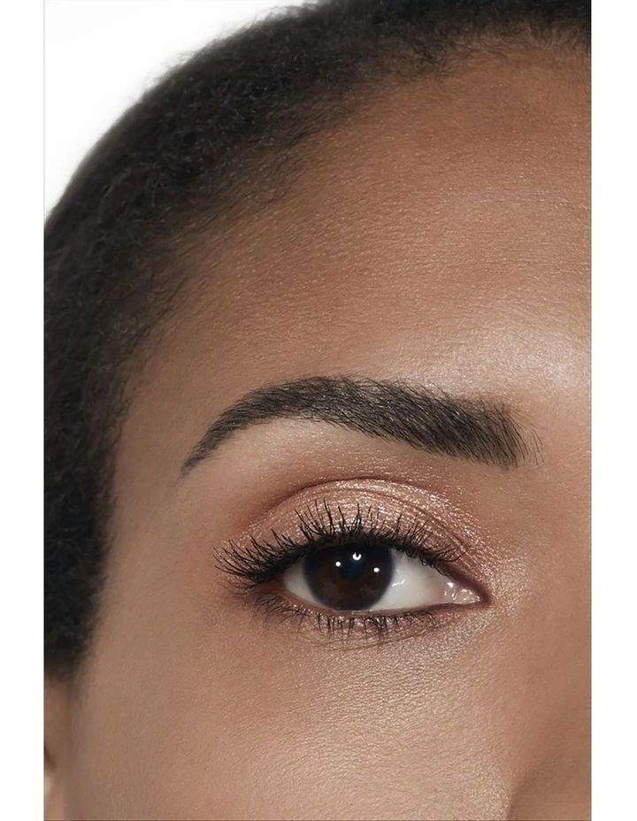 Chanel Ombre Premiere Laque Longwear Liquid Eyeshadow image 5